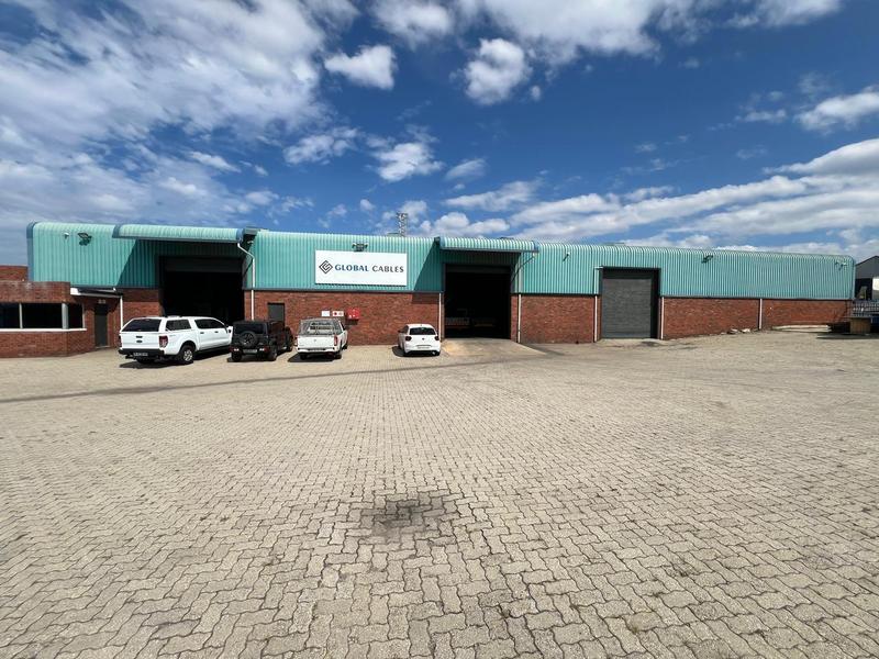 To Let Commercial Property for Rent in Neave Industrial Eastern Cape